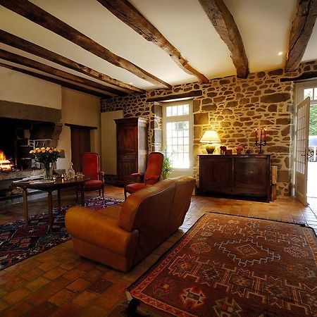 La Grande Sauvagere Bed & Breakfast Saint-Pierre-de-Plesguen Eksteriør bilde